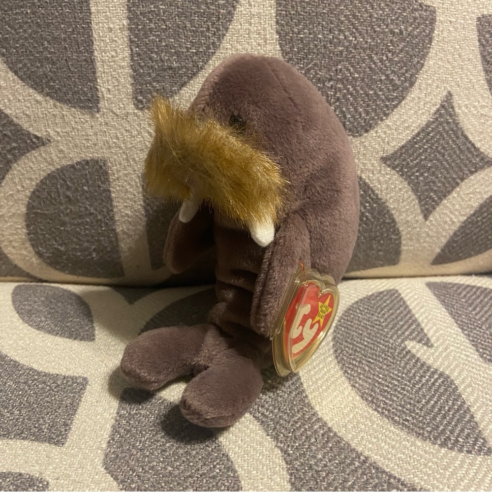 Ty Beanie Baby Jolly Walrus Plush Stuffed Animal Brown with Mustache
